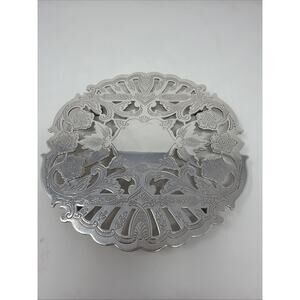 Vintage Wallace Silver Plate Trivet 6.25" Footed #7321